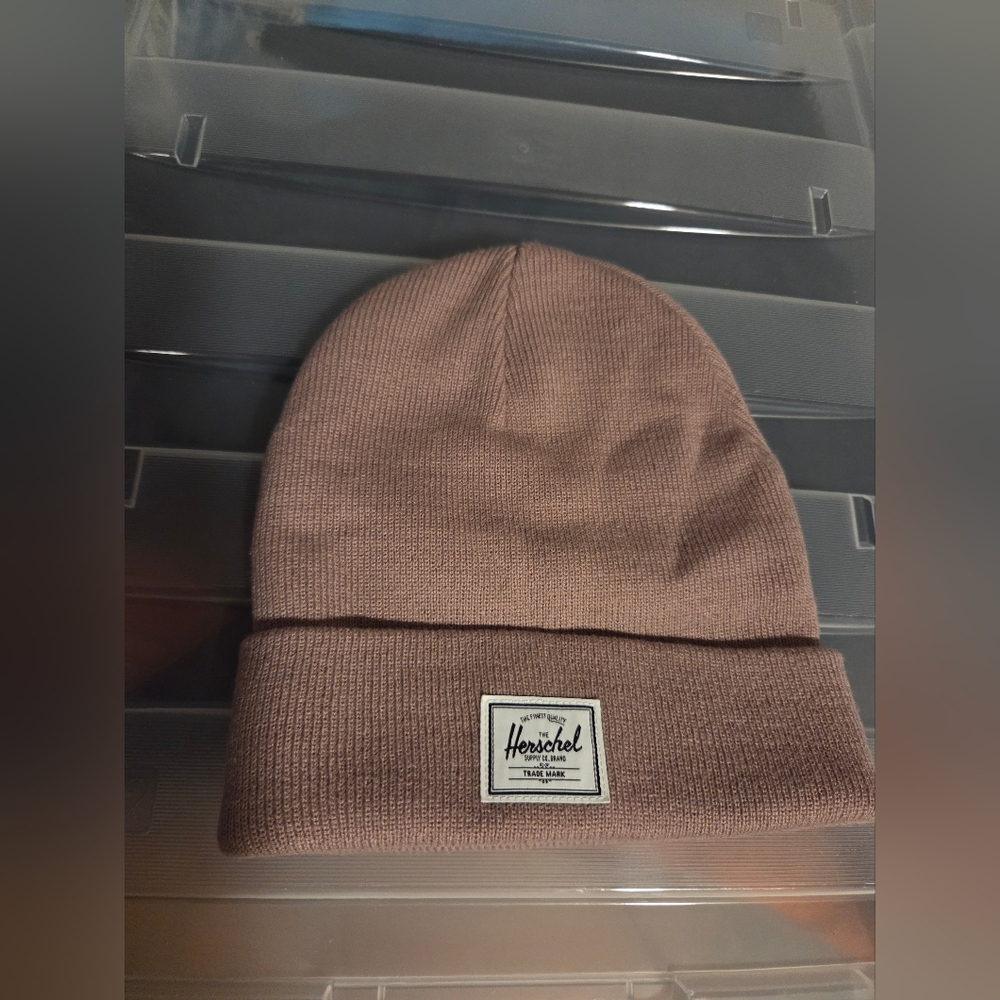 Herschel Elmer Ash Rose Beanie